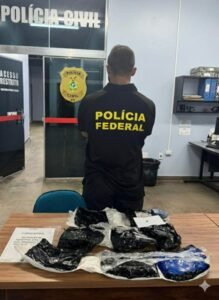 PF apreende garota que tentou embarcar com drogas em aeroporto da fronteira